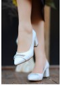 Merk Beyaz Cilt Topuklu Ayakkabı