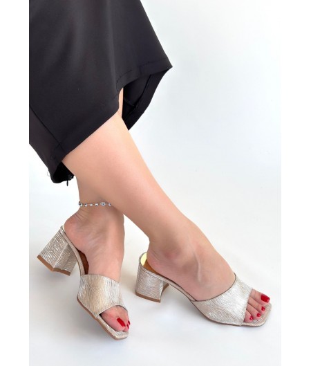 Luart Gold Simli Topuklu Terlik