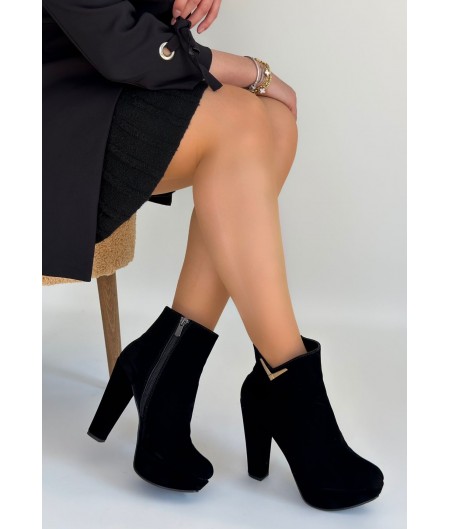 Denta Siyah Süet Topuklu Bot Denta Siyah Süet Topuklu Bot