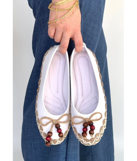 Ilwe Beyaz Cilt Babet Ayakkabı