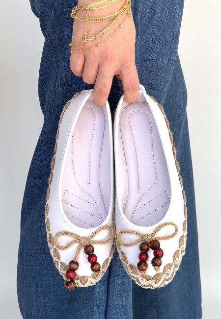 Ilwe Beyaz Cilt Babet Ayakkabı