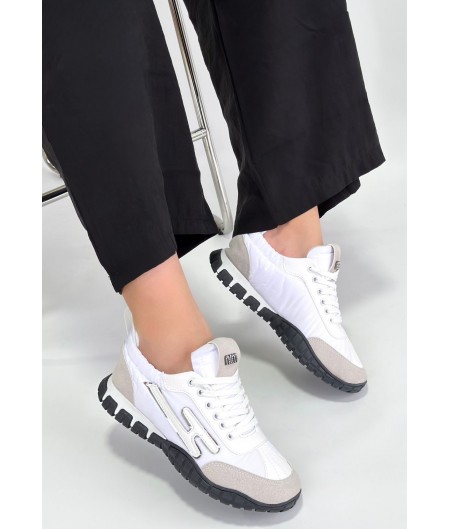 Huer Beyaz Nubuk Bağcıklı Spor Ayakkabı