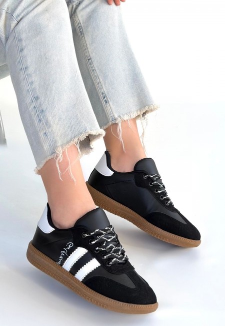 Zerti Siyah Cilt Bağcıklı Spor Ayakkabı