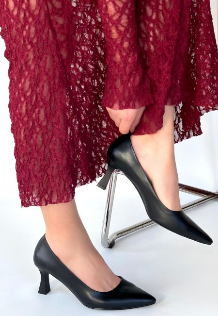 Mırta Siyah Cilt Topuklu Ayakkabı