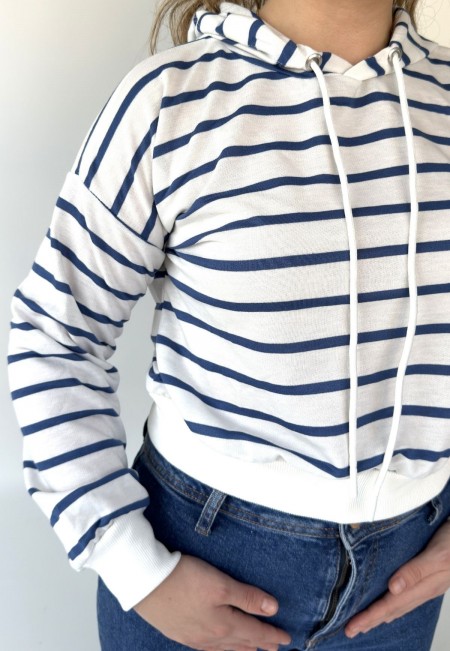 Swetiş Beyaz Mavi Tişort