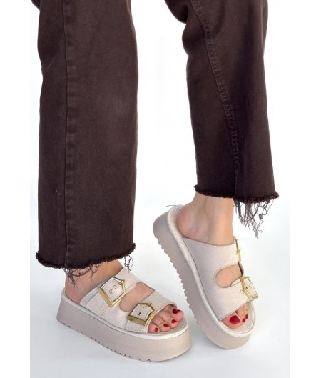 Coer Bej Süet Çift Tokalı Terlik