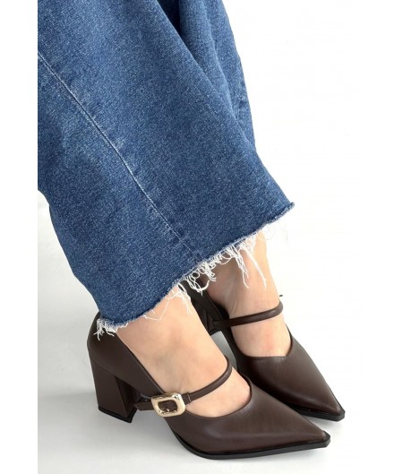 Nıvra Kahverengi Cilt Topuklu Ayakkabı Nıvra Kahverengi Cilt Topuklu Ayakkabı