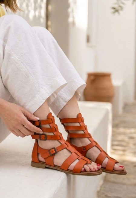 Nola Turuncu Deri Kemerli Sandalet