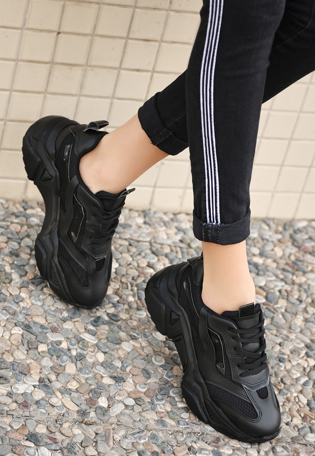 Dica Siyah Cilt Backl Spor Ayakkab